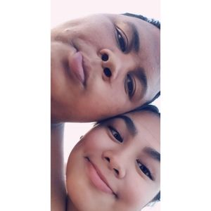 Meet your Posher, Flores